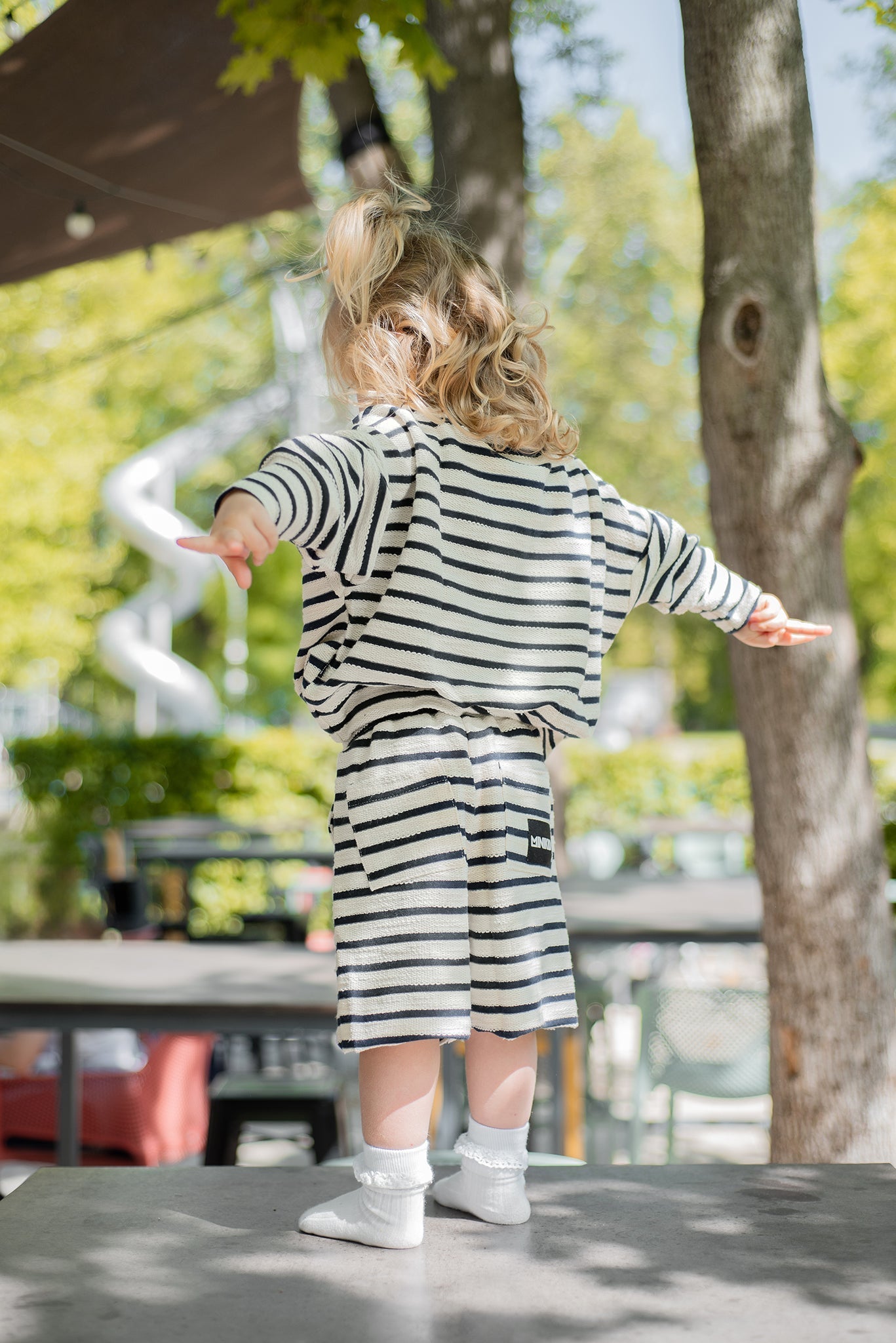 Minikid | Short | korte broek | Wit met blauwe streep
